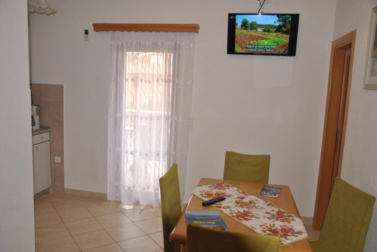 Apartments Villa Macola Traù Esterno foto